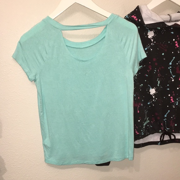 JUSTICE Sweatshirt and T-Shirt - Picture 7 of 11